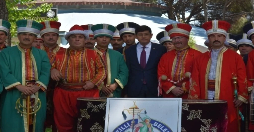 Başkan Özcan Mehter Takımını Ziyaret Etti