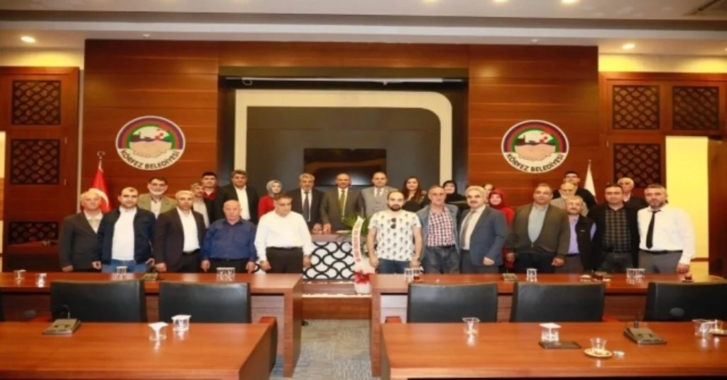 Başkan Söğüt, “Hizmet İçin Kolları Sıvadık”