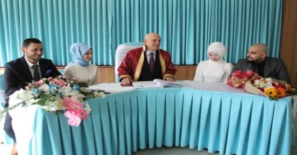 Bayburt Belediye Başkanı Pekmezci İlk Nikahını Kıydı