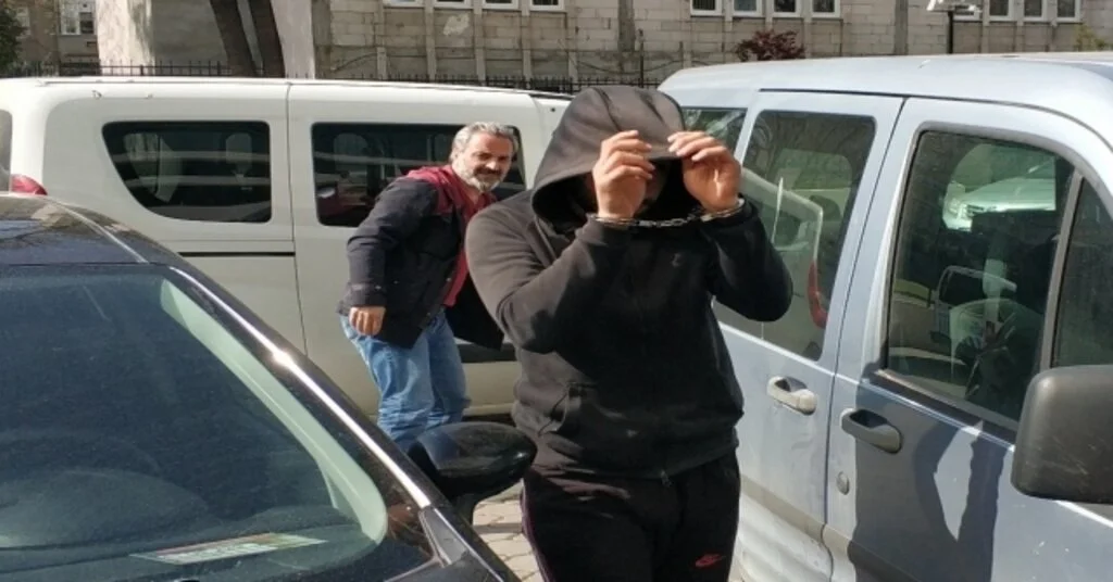 Bekçiler Uyuşturucuyla Yakaladı