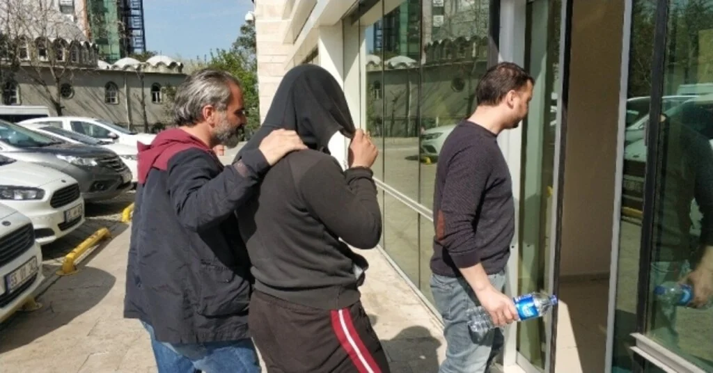 Bekçilerin Uyuşturucuyla Yakaladığı 2 Kişi Tutuklandı