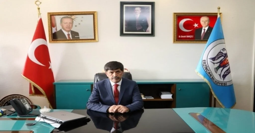 Belediye Başkanı Bekir Aksundan 23 Nisan Mesajı