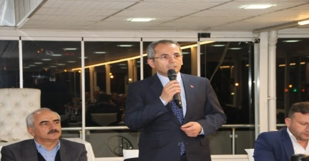 Belediye Başkanı Kazım Şahine Veda Yemeği