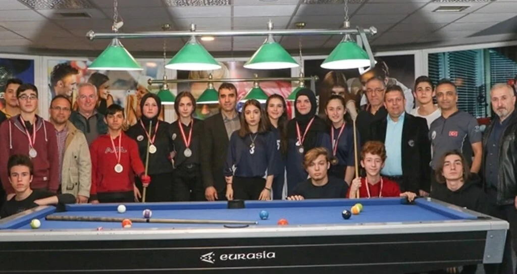 Bilardonun Şampiyonları Belli Oldu
