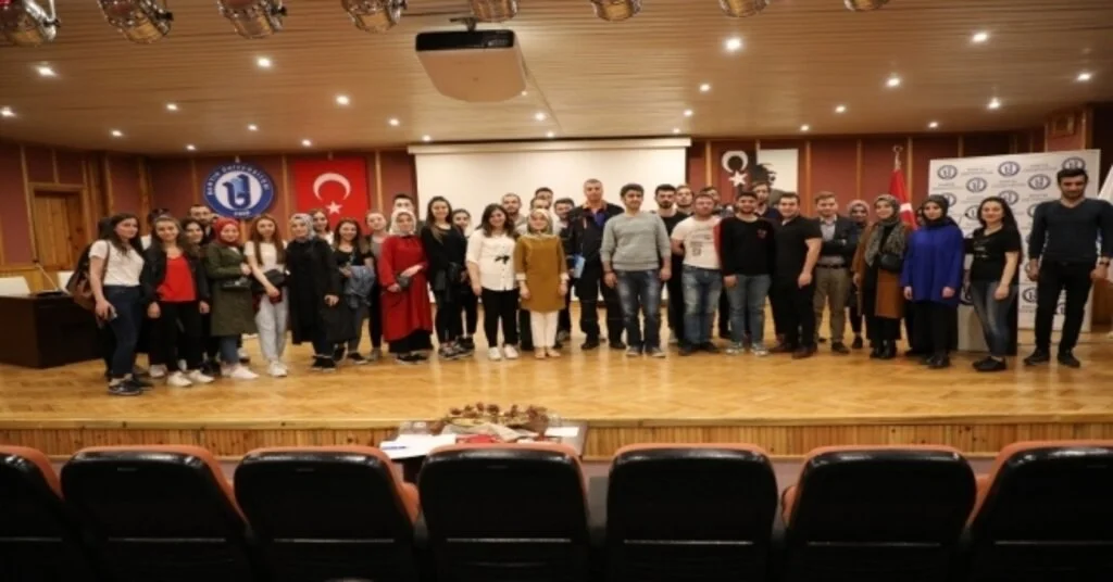 “Bilinçli Ol Hayat Kurtar” Semineri Gerçekleştirildi