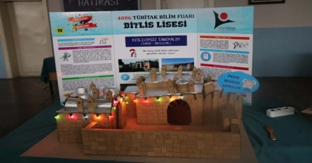 Bitlisli Öğrencilerden Gören Tişört Ve Asa