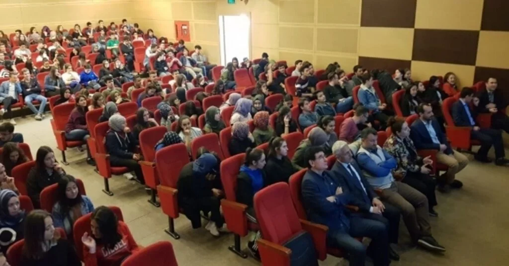 Bonus Hocaya Kırkağaçta Yoğun İlgi