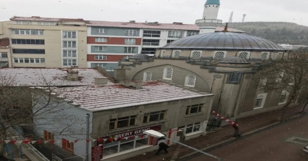 Bozüyükte Nisan Karı