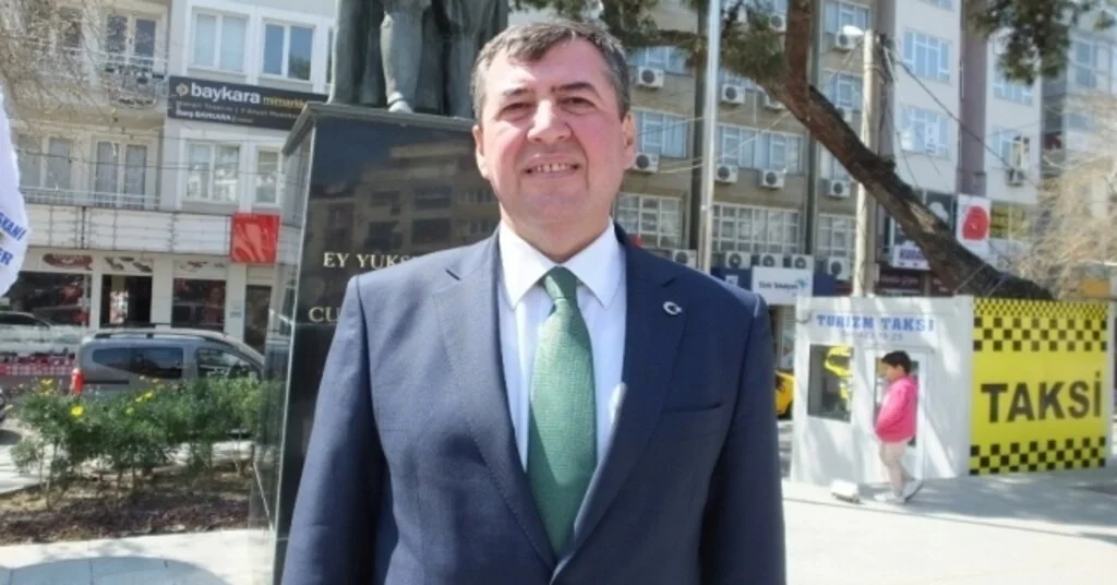 Burhaniyede Erdil, 3.kez Meclise Seçildi