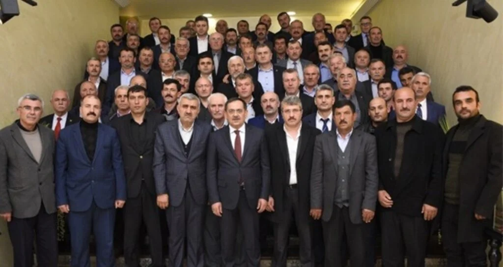 Büyükşehir Belediye Başkanı Mustafa Demir söz verdi: Çözüm bizde