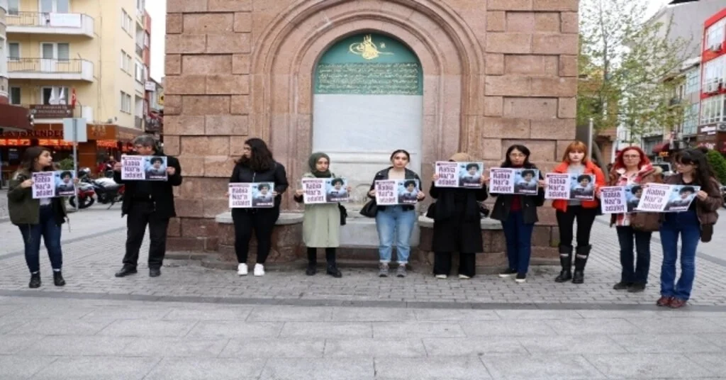 Çanakkalede ‘Rabia Naz Eylemi