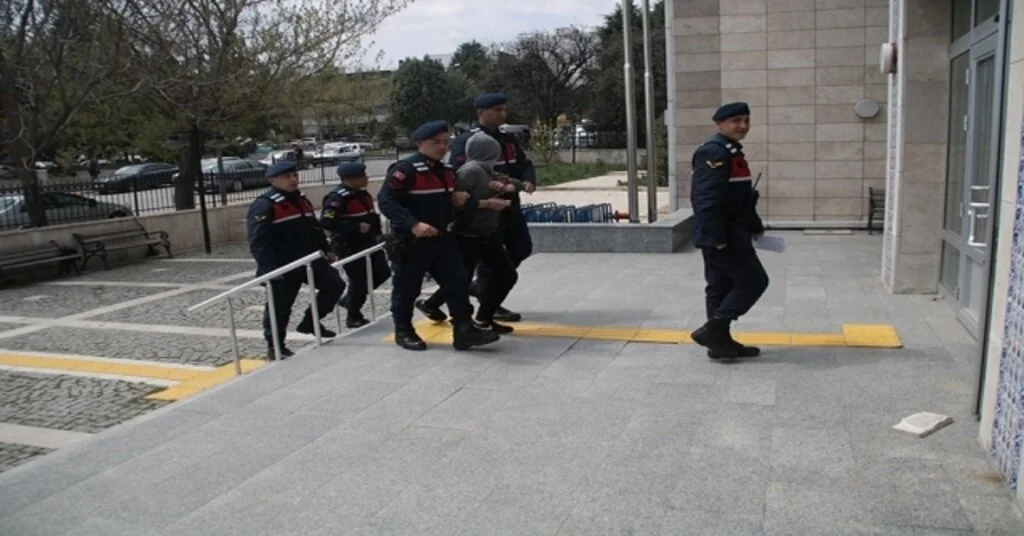 Cezaevi Firarisi 6 Yıl Sonra Sahte Kimlikle Yakalandı