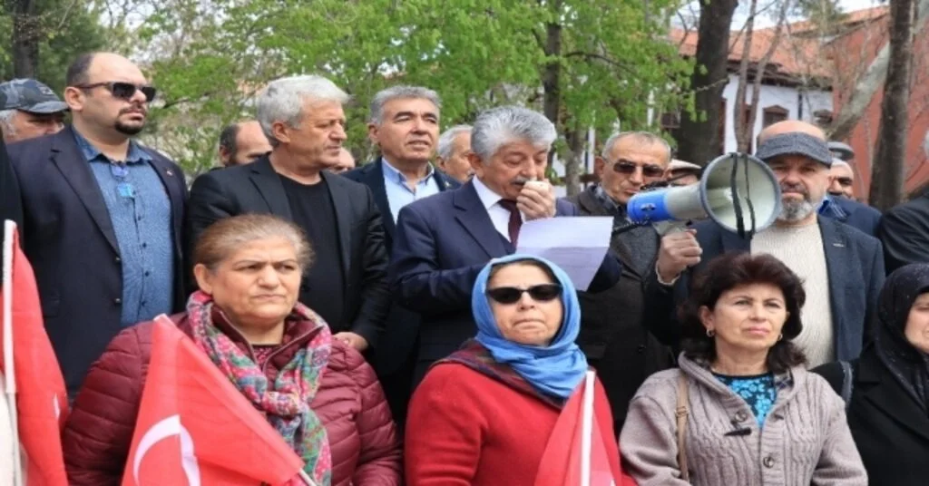 Chp Saldırıyı Kınadı