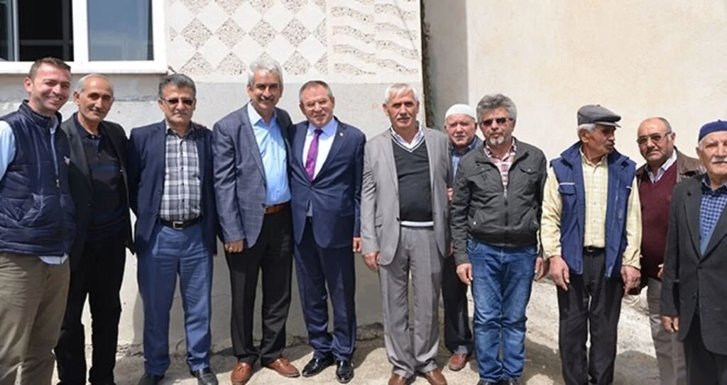 CHP'li Zeybek Afetsiz Yıl Diledi