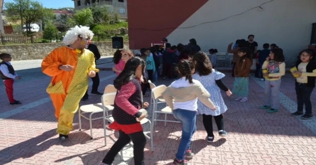 Çocuklar İçin Şenlik Düzenlendi, Organik Ürünler Sergilendi