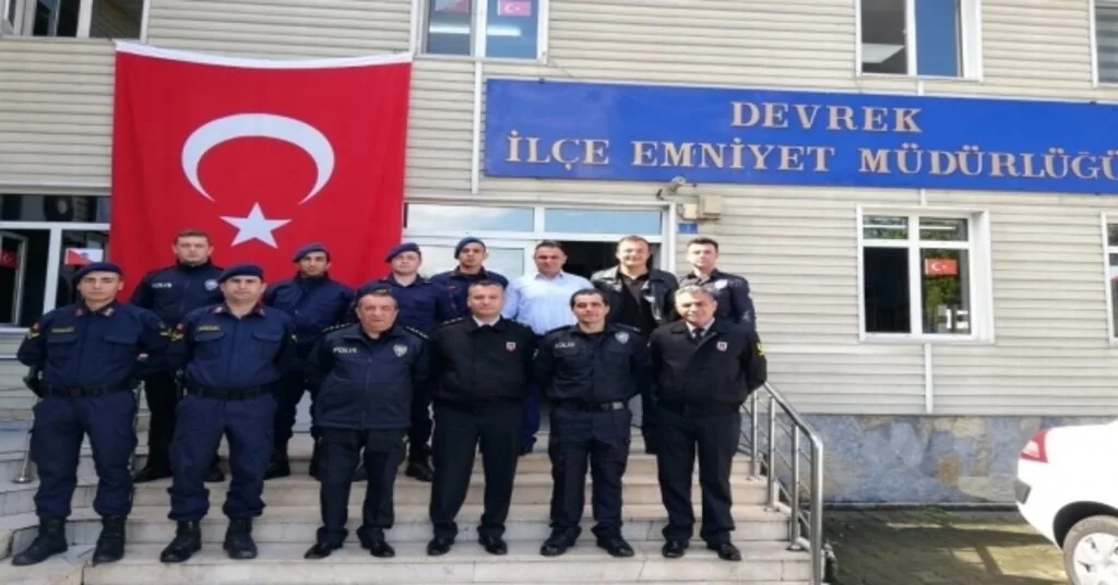 Devrek Jandarma Personelinden İlçe Emniyetine Ziyaret