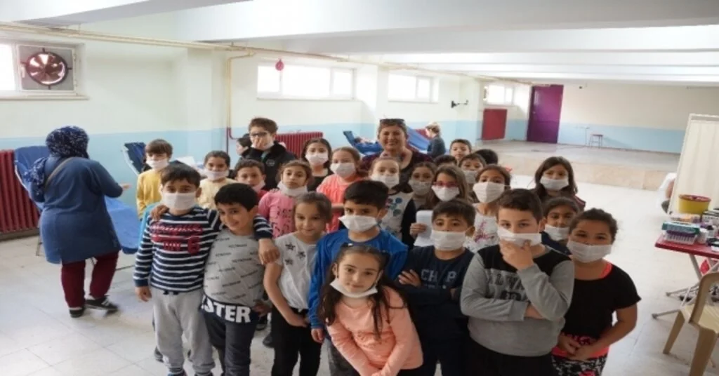 Efeler Ticaret Odası İlkokulunda Kan Bağışı Kampanyası Düzenlendi