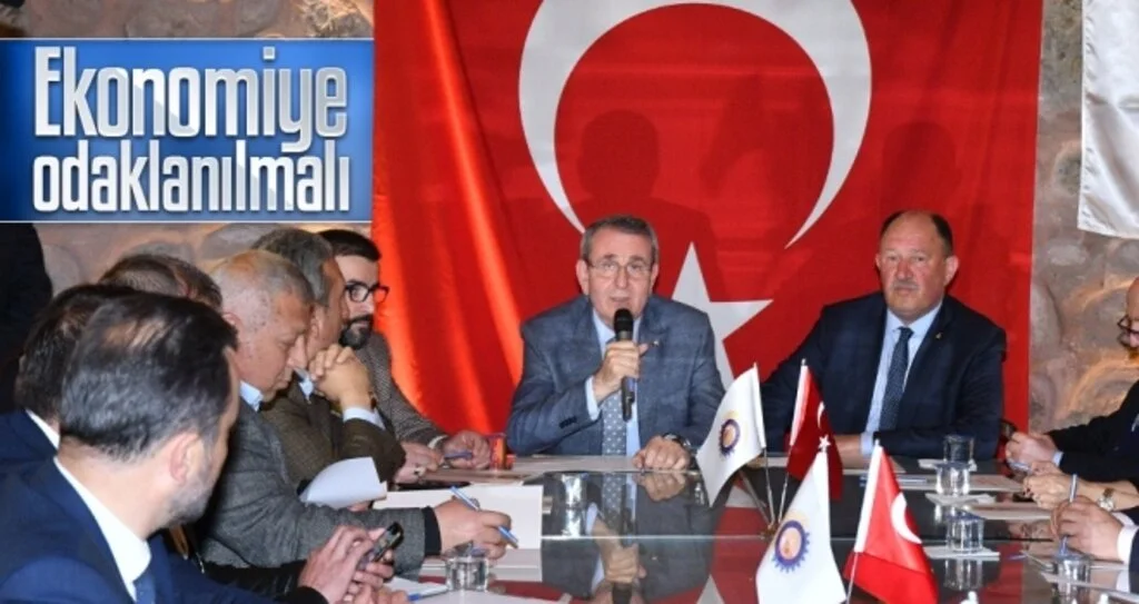 Ekonomiye odaklanılmalı 