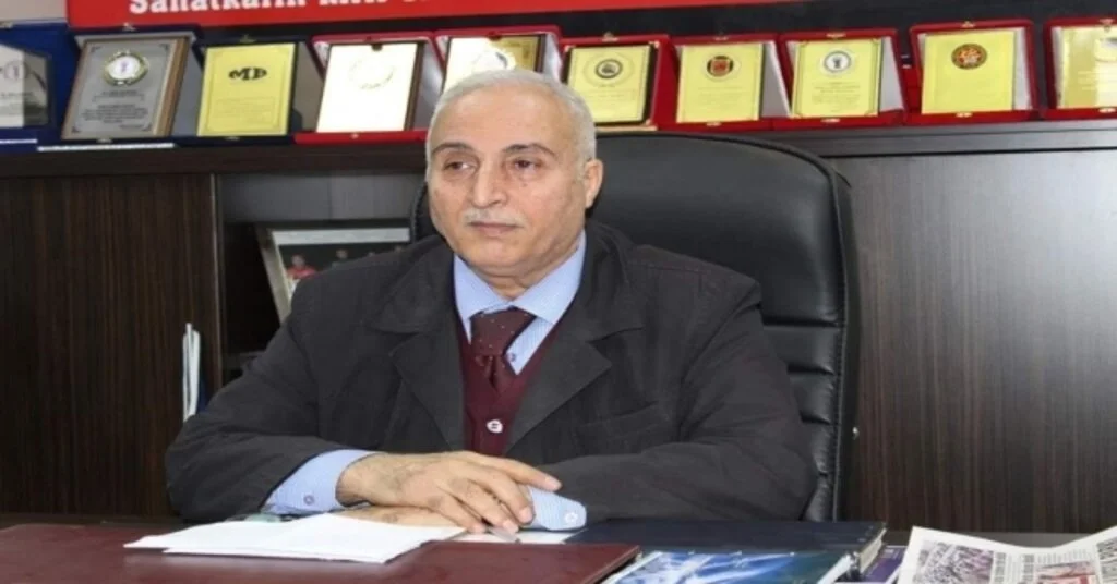 Eski Başkan Karaelden 23 Nisan Mesajı