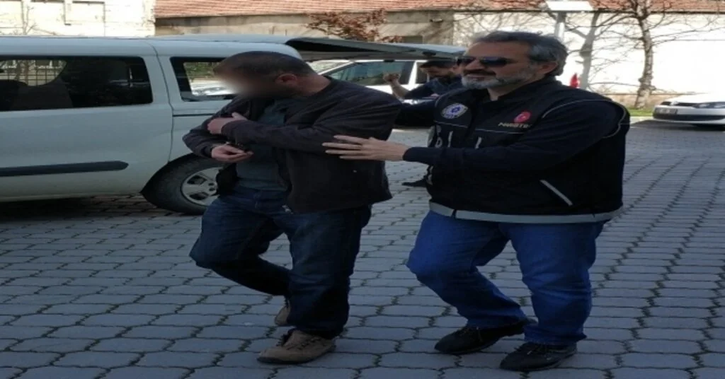 Evinde Yarım Kilo Esrarla Şahıs Serbest Bırakıldı