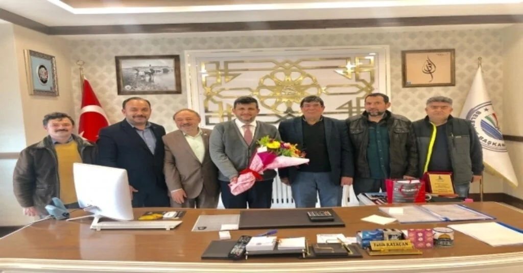 Gazetecilerden Bolvadin Belediye Başkanı Fatih Kayacana Ziyaret