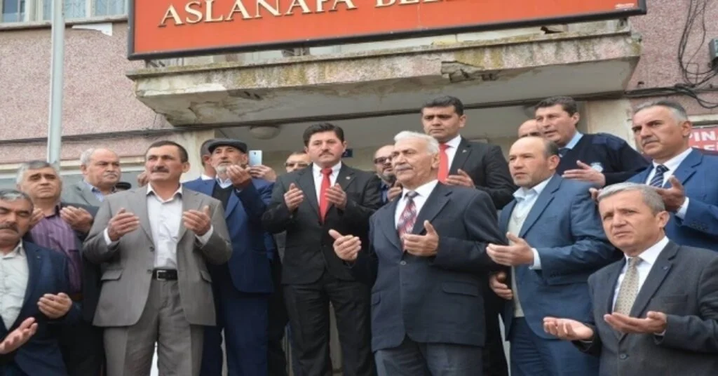 Gökhan Gürel Mazbatasını Törenle Aldı, Görevine Başladı