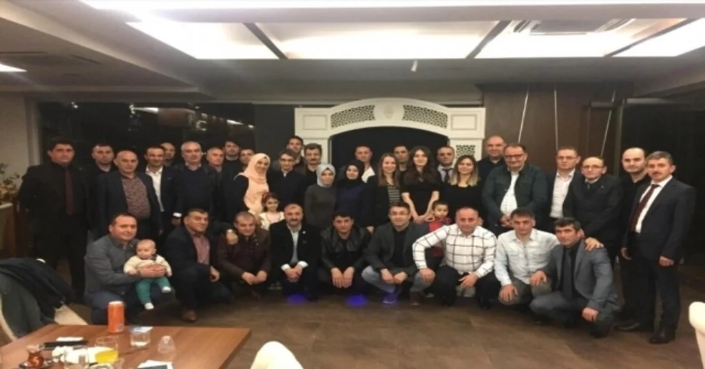 Gönüllere Dokunup Gitti
