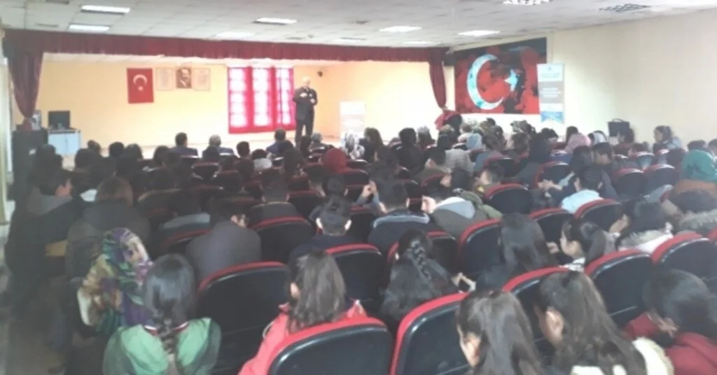 Hanakta Eğitime Büyük Destek