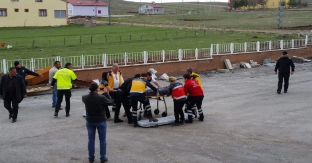 Hava Ambulansı Hayat Kurtardı