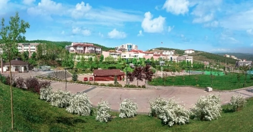 Her Kıtadan Öğrenci Düzce Üniversitesinde Okuyacak