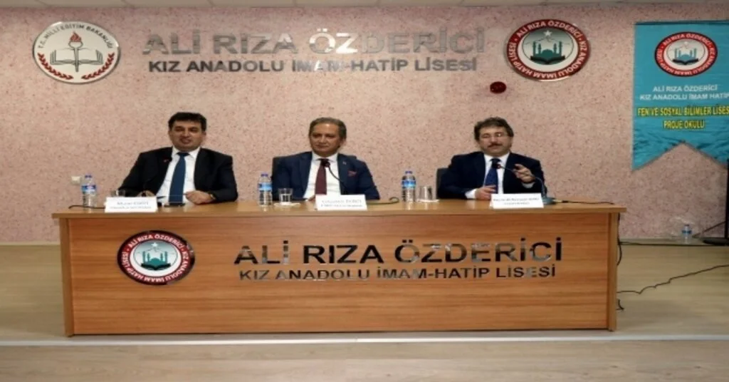İl Müdürleri Kariyer Günleri Kapsamında İmam Hatipli Öğrencilerle Bir Araya Geldi