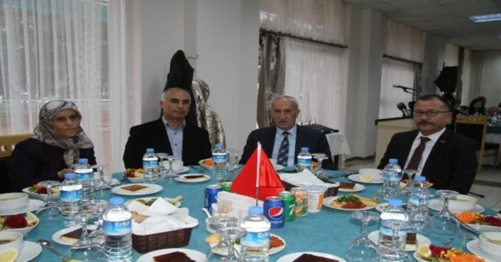 Isparta Emniyetinden Şehit Ve Gaziler Onuruna Vefa Yemeği