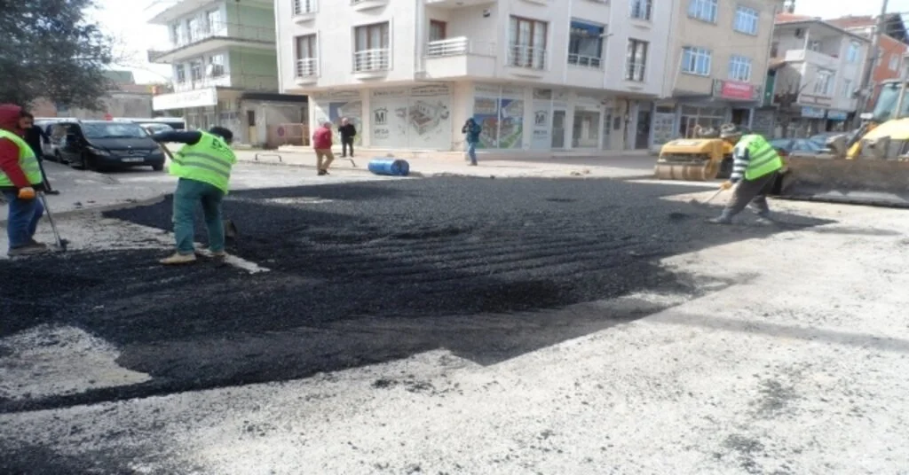 İzmitte Çalışmalar Devam Ediyor