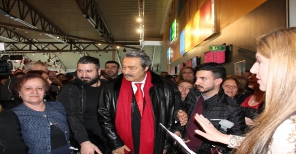 Kadir İnanırın Oynadığı “Kapı” Filminin Avrupa Galası Stockholmde Yapıldı