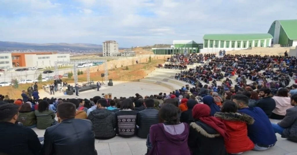 Kaeüsi 2. Gençlik Şöleni Yapıldı