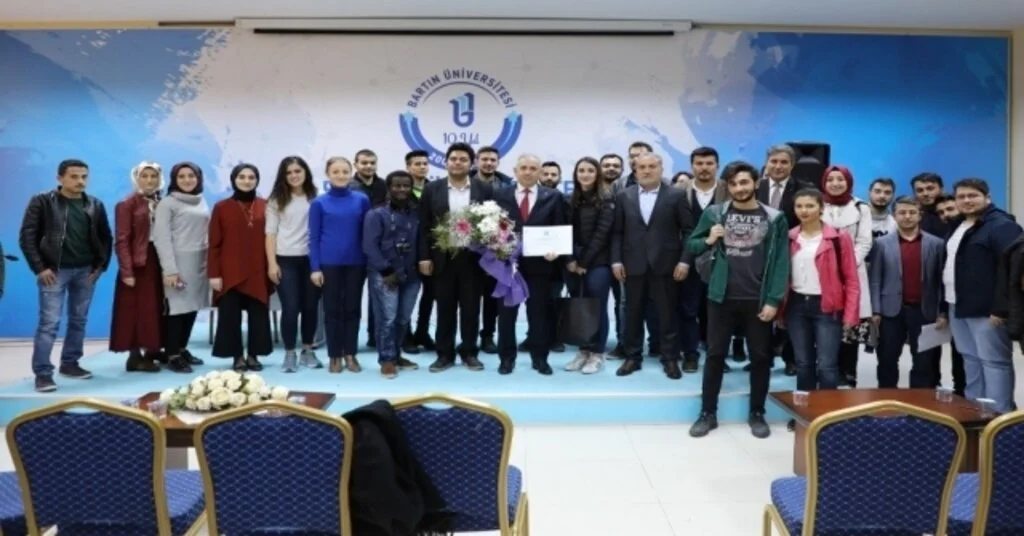 Kariyer Günlerinde Deneyimlerini Öğrencilerle Paylaştı