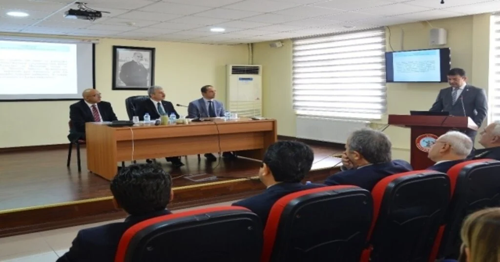 Kırşehir Valisi Akın; Bağımlılıkla Mücadele Toplumu Yakından İlgilendiren Bir Konu