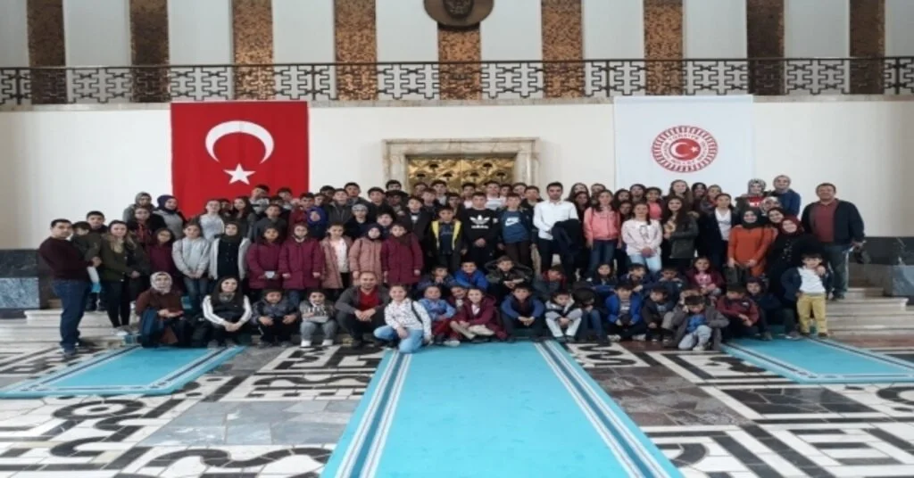 Köy Okulundan Ankaraya Ziyaret