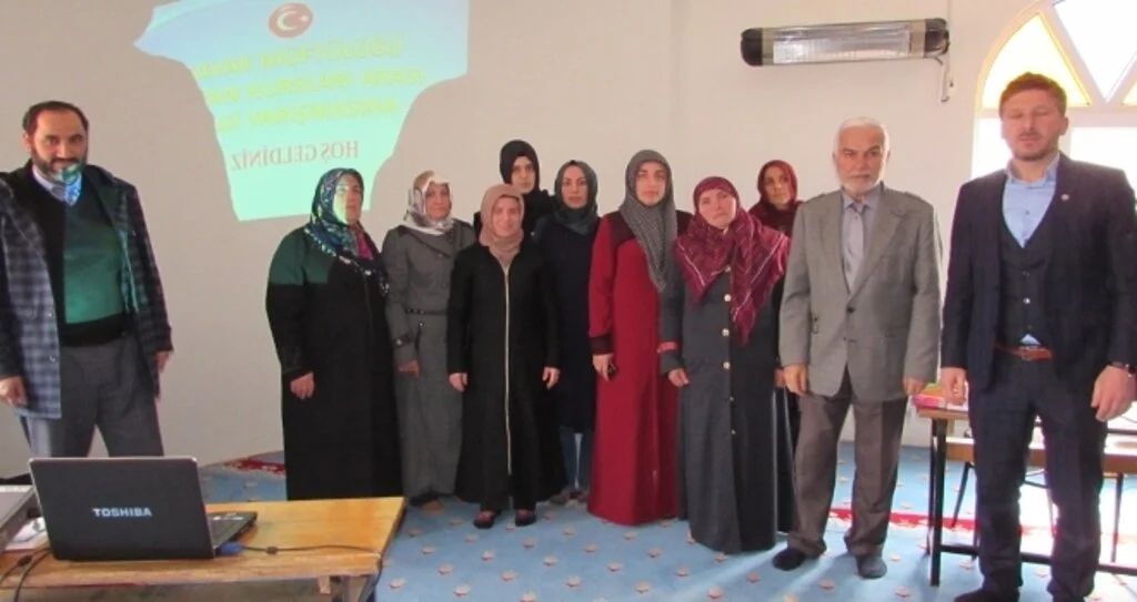 Kur'an Kursları arası bilgi yarışması 