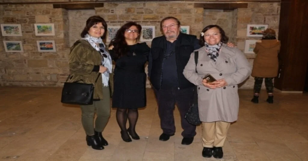 Kuşadasında Suluboya Resim Sergisi Açıldı