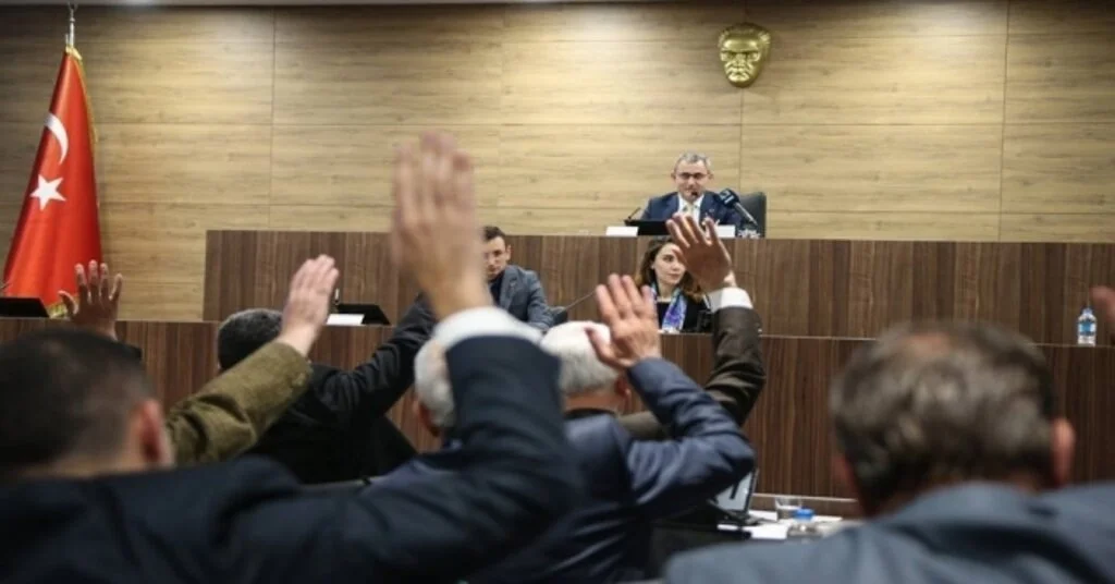 Kütahya Belediye Meclisinde Görev Dağılımı
