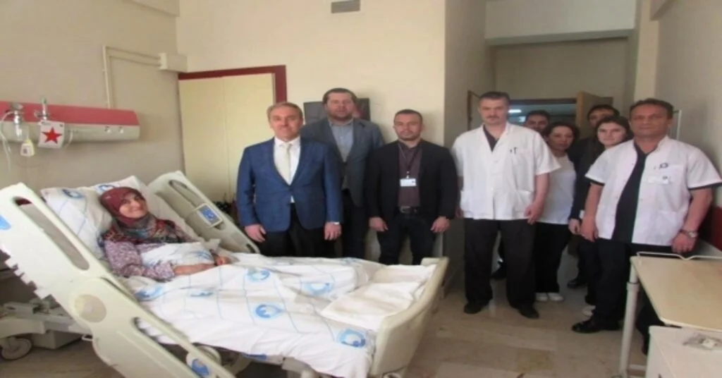 Kütahyada Hastayla Konuşarak Beyin Ameliyatı Gerçekleştirildi