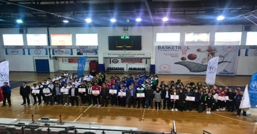 Kyklılar Potada Buluştu