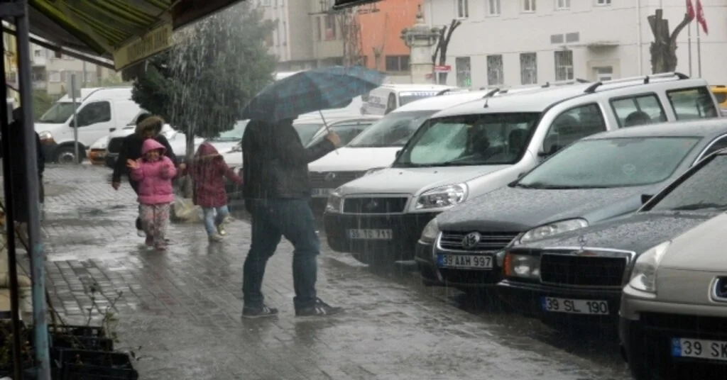 Lüleburgazda Sağanak Yağış