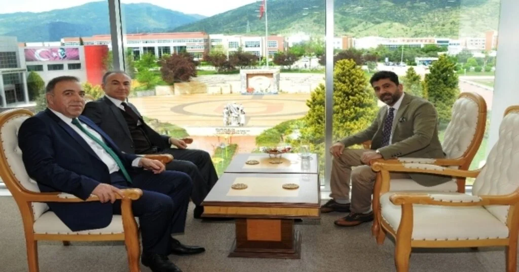 Malatyalı İş İnsanları Rektör Aldemire Ziyaret Etti