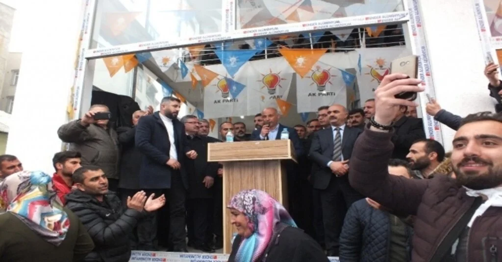 Malazgirtte 3 Oy Farkla Ak Parti Kazandı