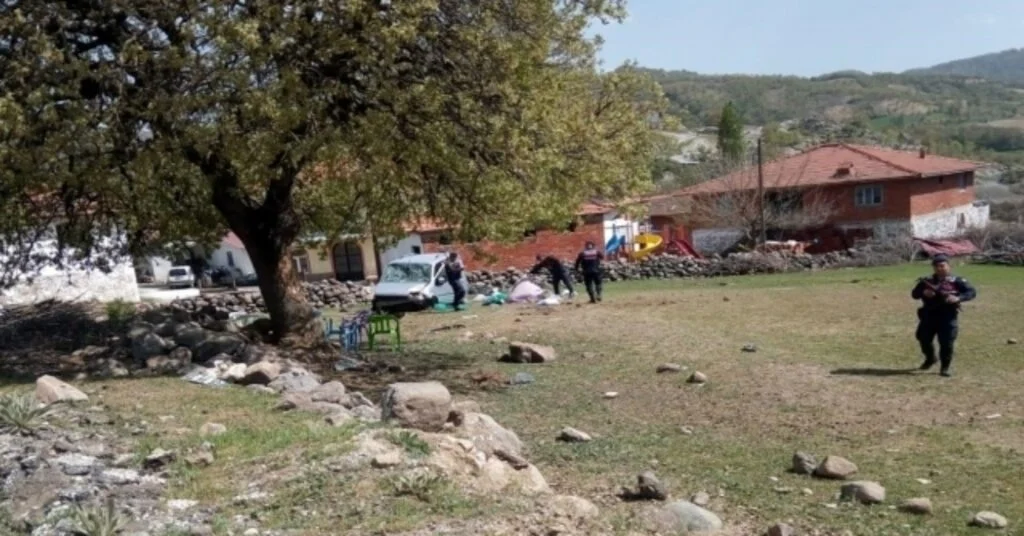 Manisadaki Feci Kazada Ölü Sayısı 2Ye Yükseldi
