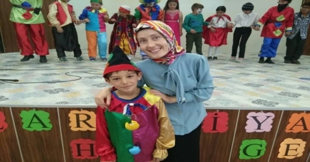 Mehmet Dumlupınar, Baba Sana Sarılamıyorum Yazısıyla Türkiye İkincisi Oldu