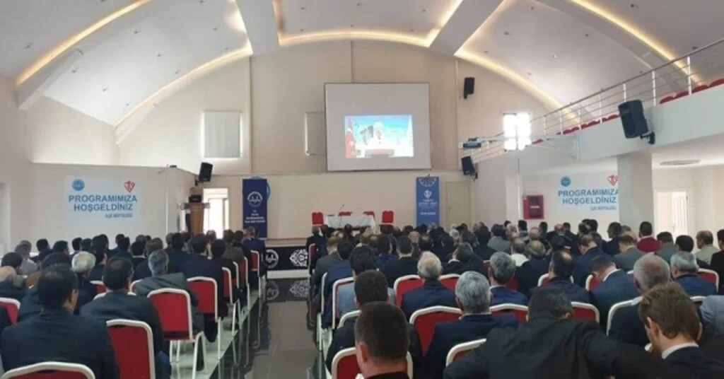 Müftüler Fatsada Toplandı