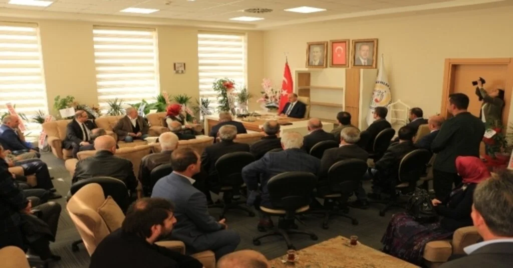 Muhtarlardan Başkan Kılıça Ziyaret